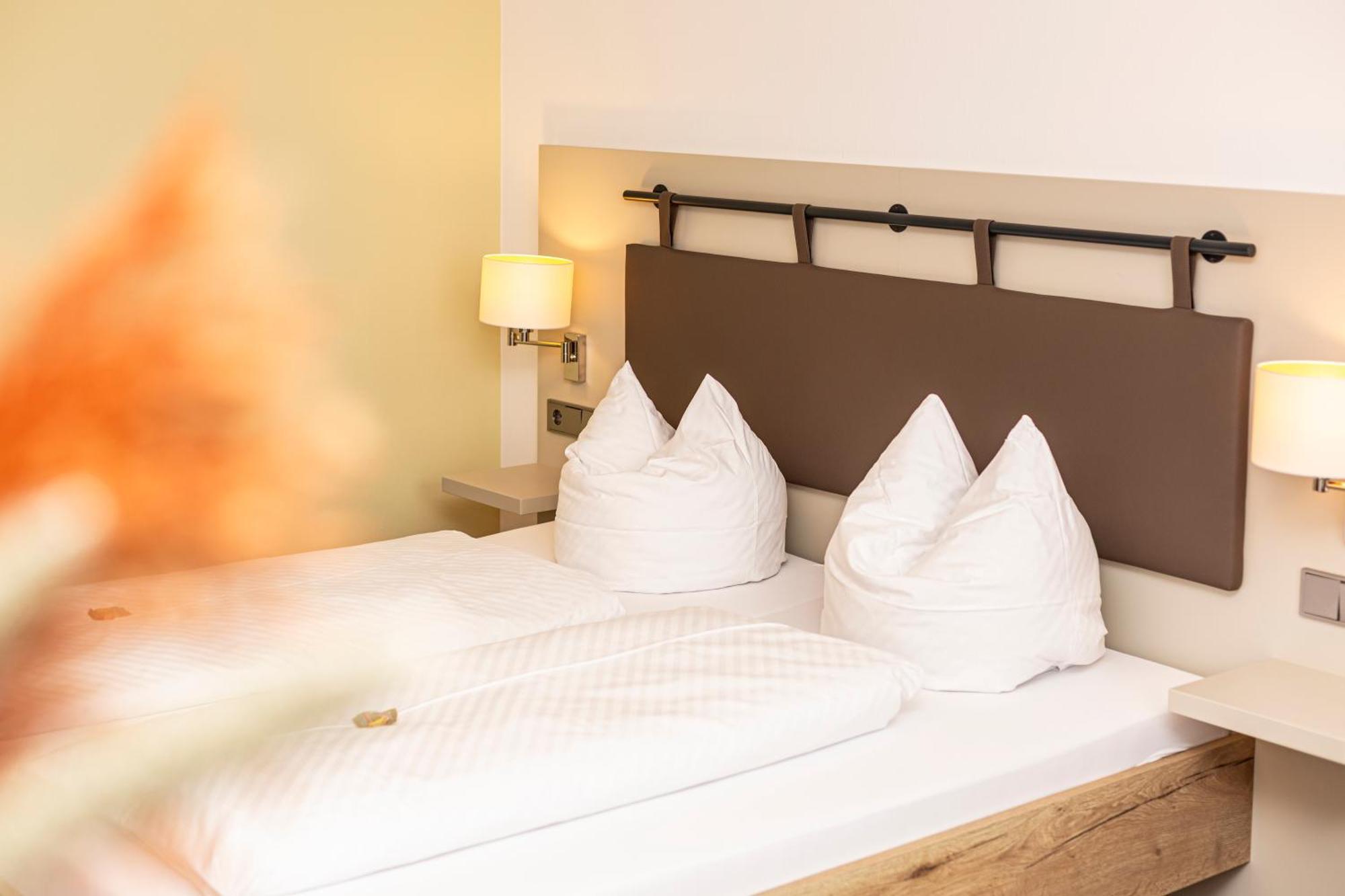 Koenigshof Bed And Breakfast Koenigstein im Taunus Exterior photo